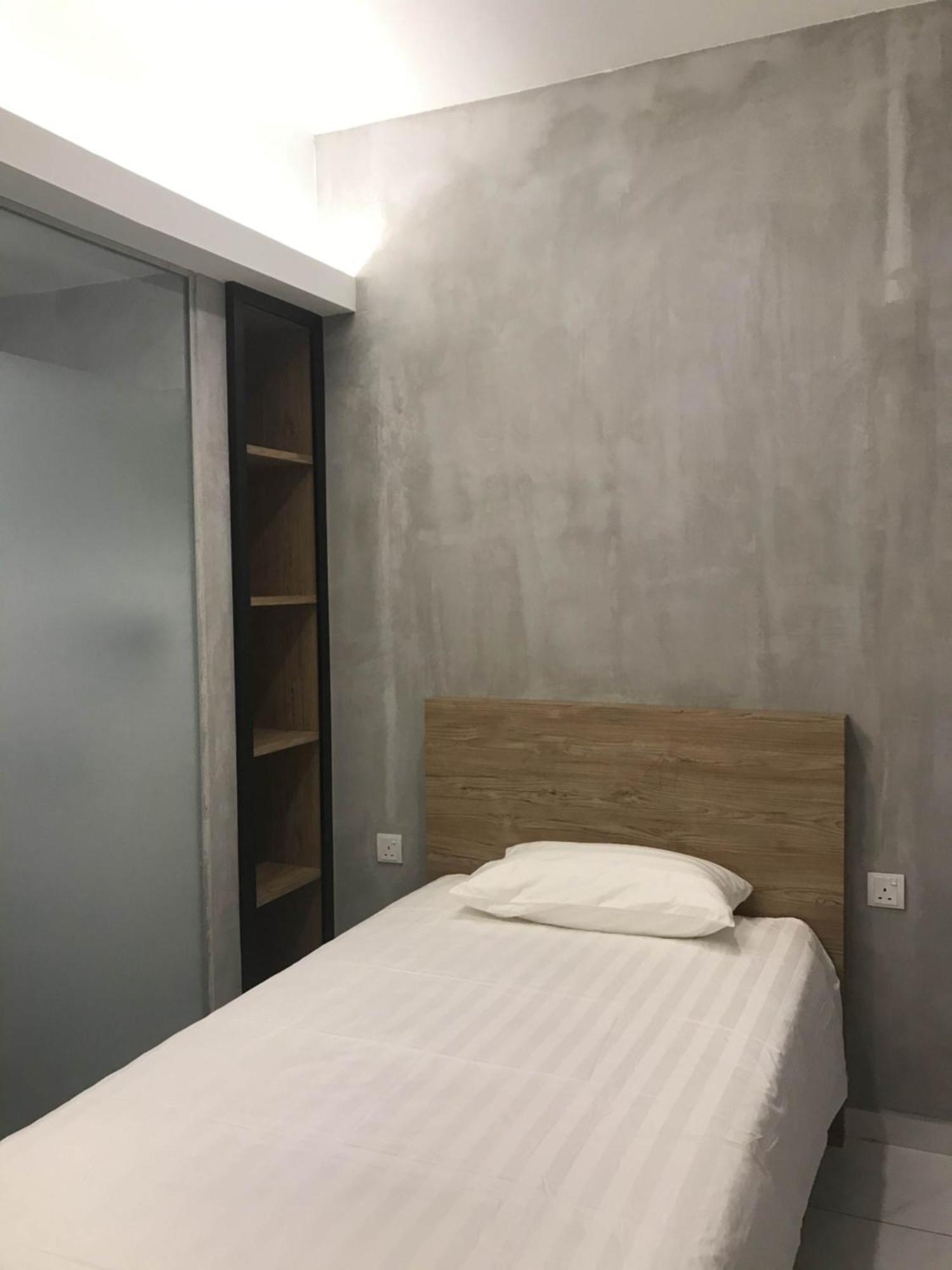 Dandelion Inn Симпанг Пулай Номер фото